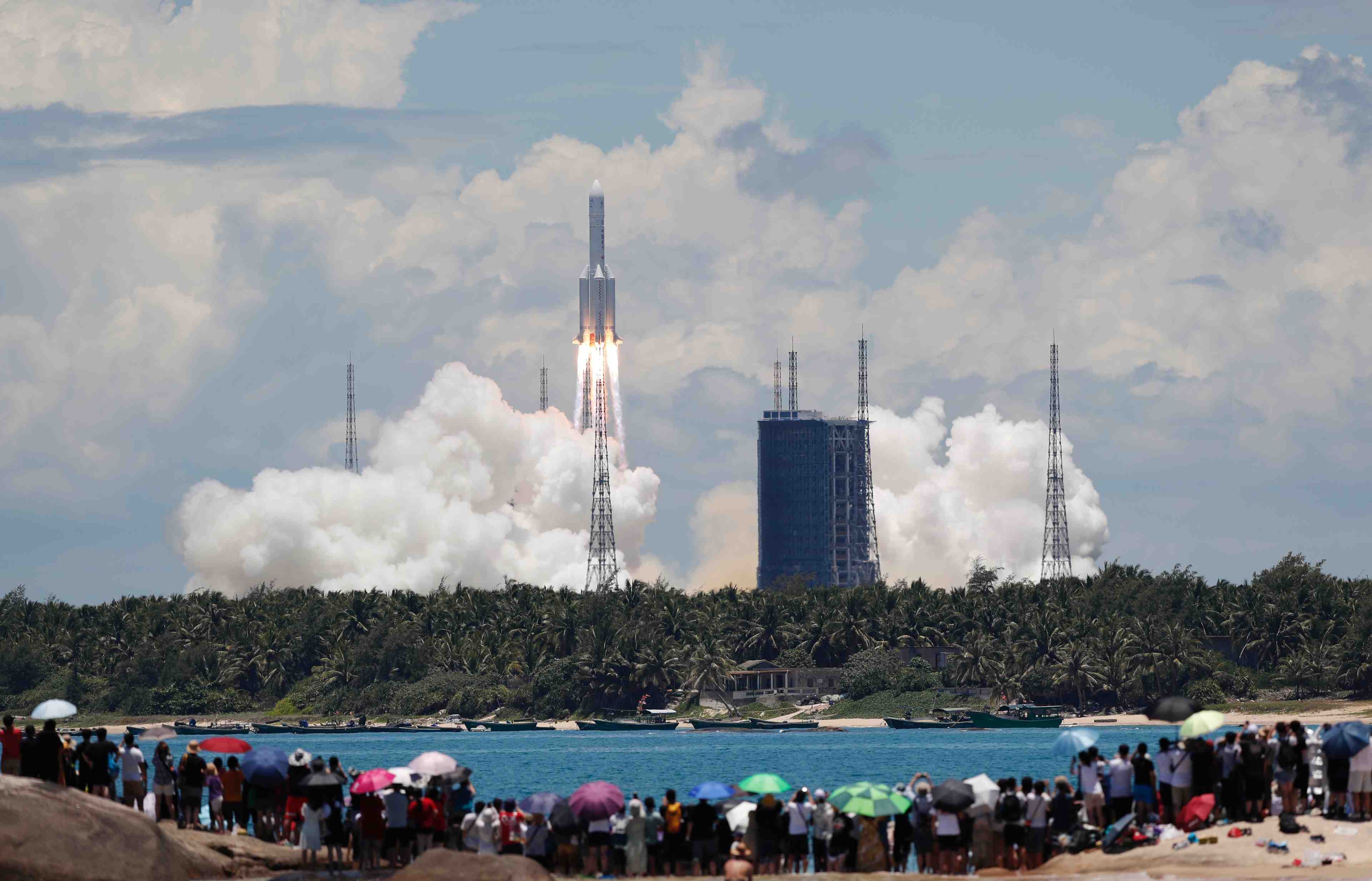La chine lance sa premiere mission independante d'exploration de mars