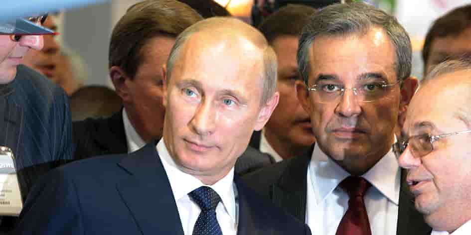 Vladimir Poutine en hélicoptère au-dessus de la région de Mourmansk, le 20 juin 2023.