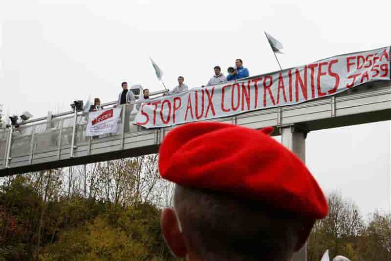 Les Français très partagés sur l'écotaxe