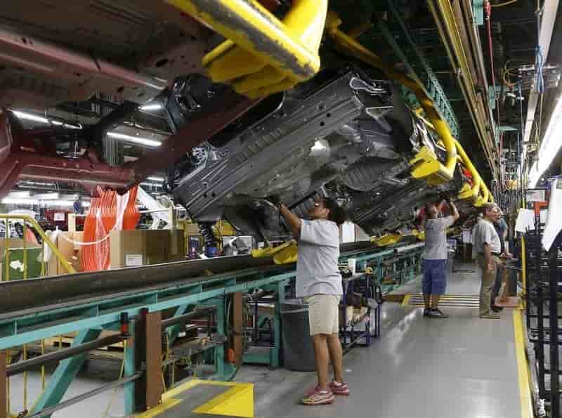 La croissance du secteur manufacturier aux usa ralentit