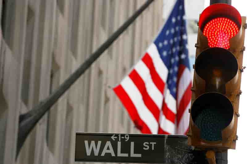 Les marches americains cloturent en baisse