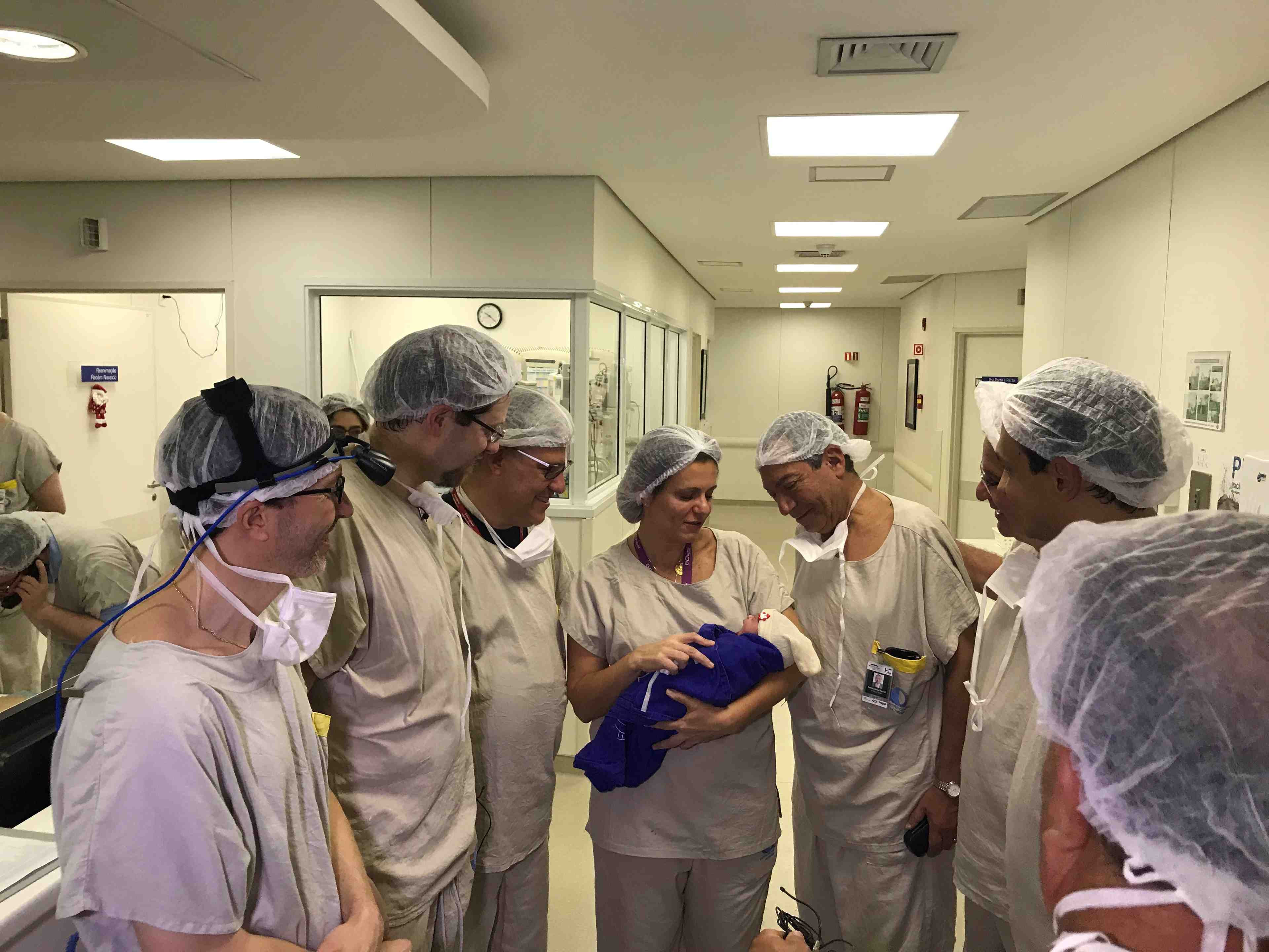 Premiere naissance a la suite d'une greffe de l'uterus d'une donneuse morte