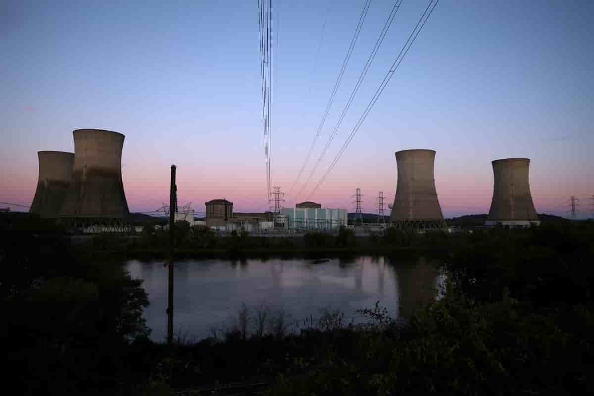 La centrale nucléaire de Three Mile Island reprend du service pour subvenir aux besoins en énergie décarbonée de Microsoft dans l'IA.