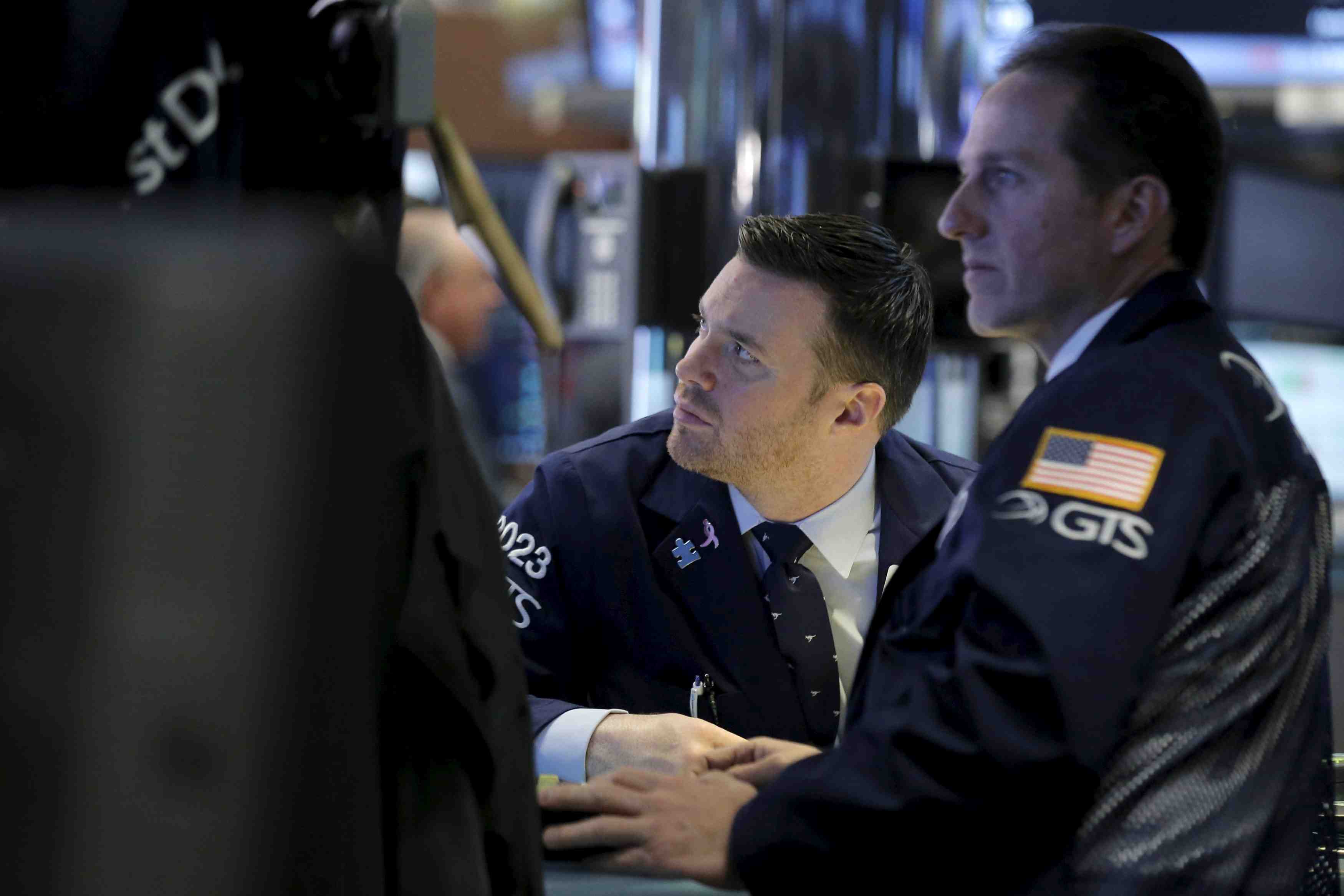 Wall street termine dans le rouge