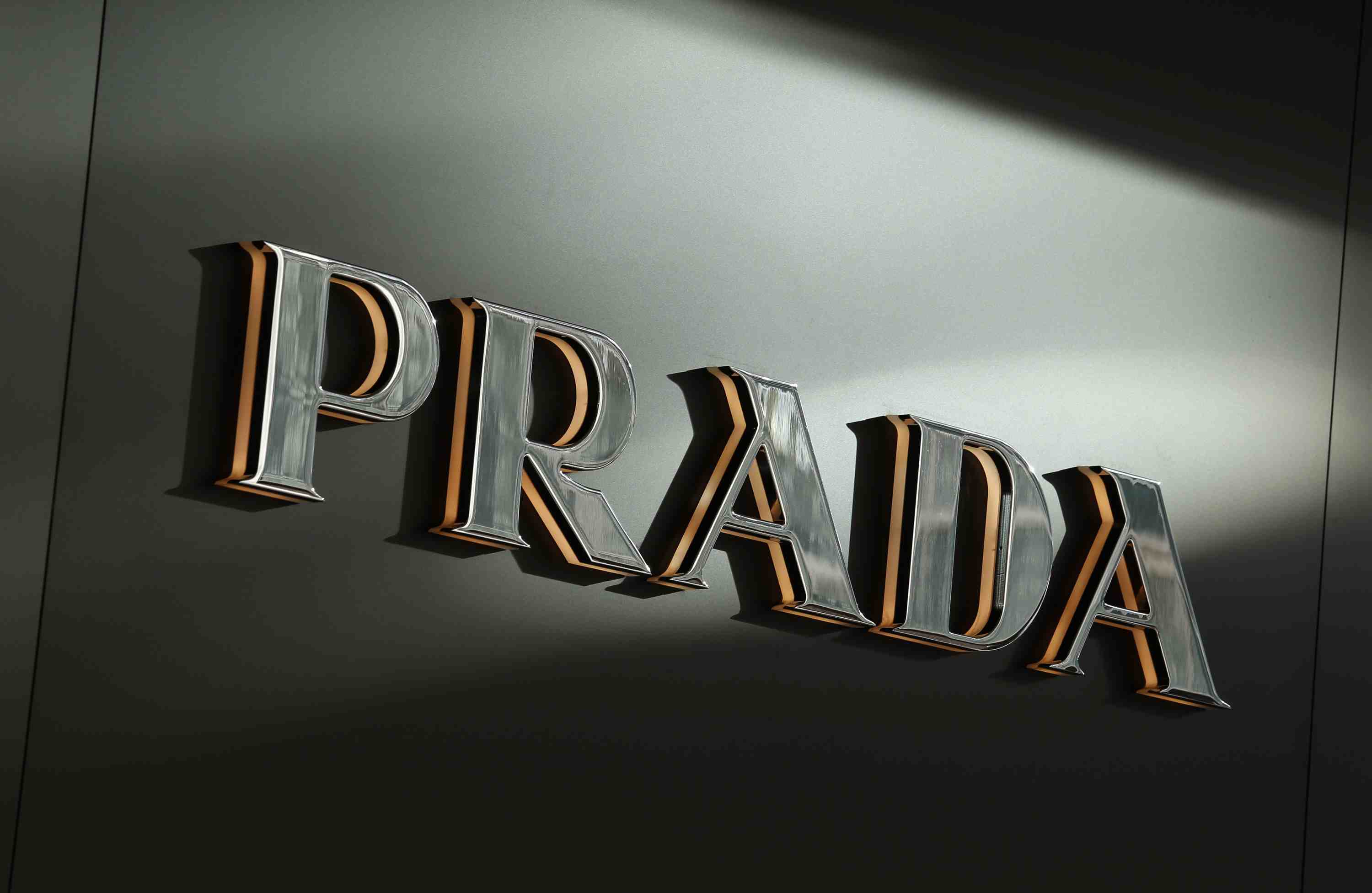 Prada va bannir la fourrure animale a partir de 2020