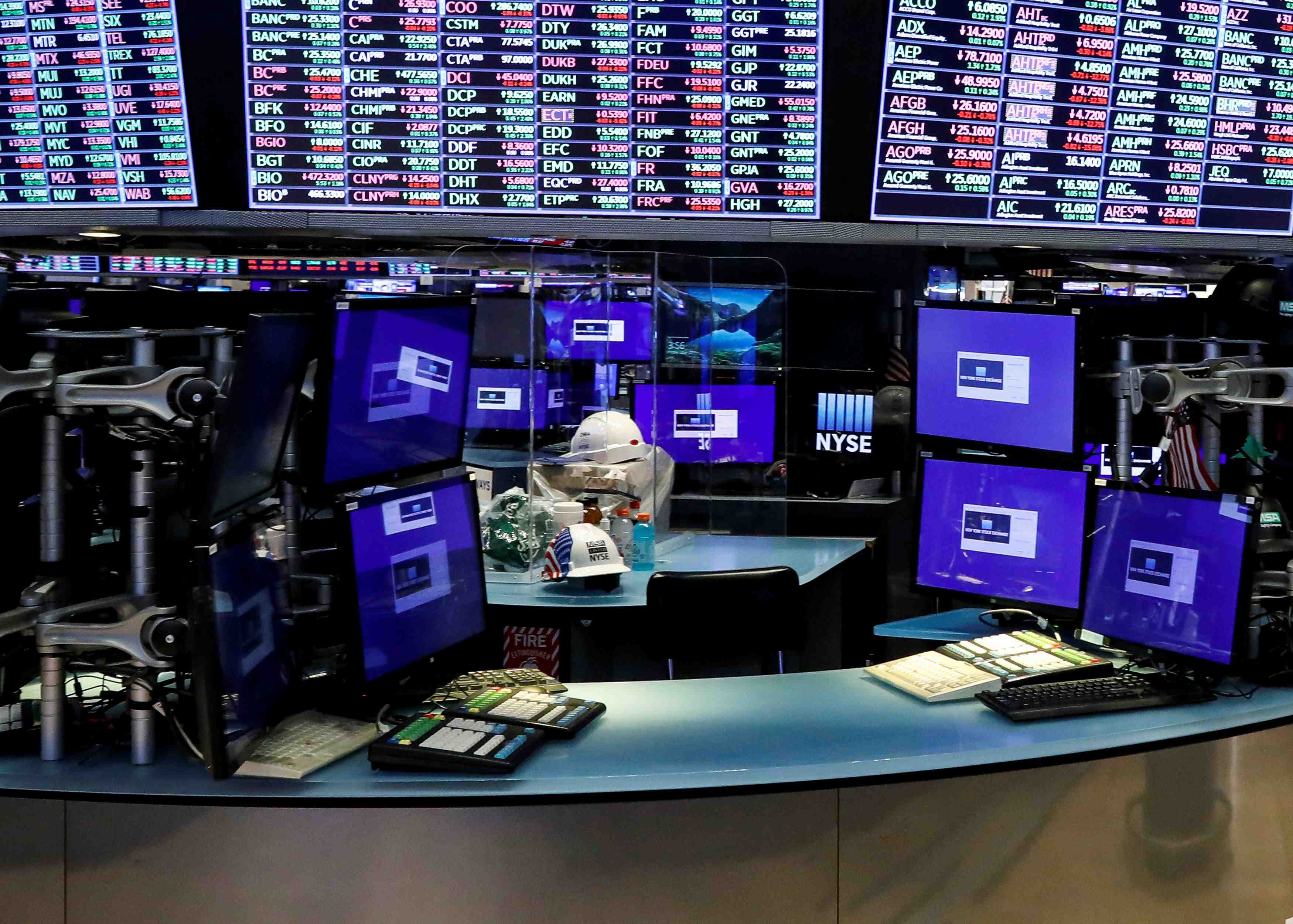 La bourse de new york ouvre en legere hausse