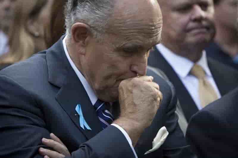 Rudy giuliani se rallie a donald trump