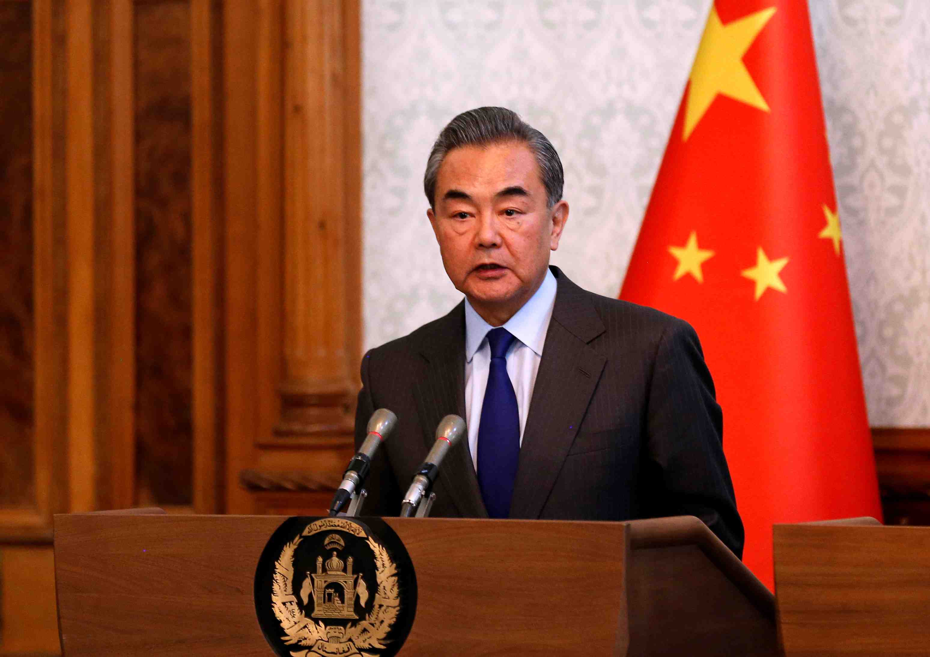 La chine offre ses bons offices pour la paix en afghanistan