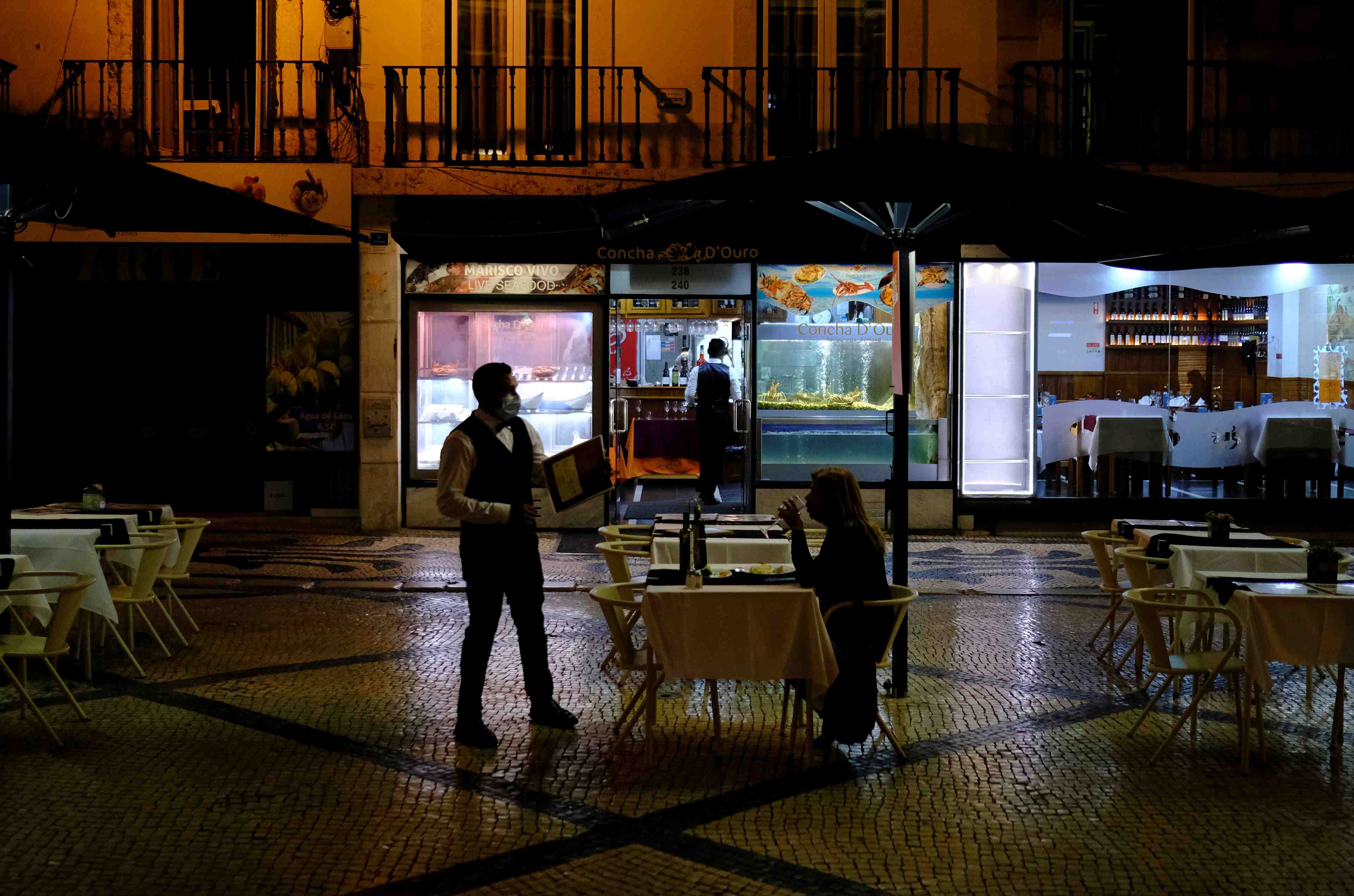 Coronavirus: le portugal leve le couvre-feu grace a l'avancee de la vaccination