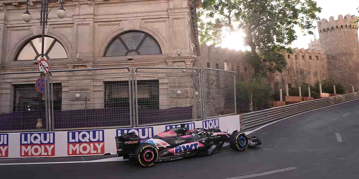 La monoplace Alpine d’Esteban Ocon, jeudi à Bakou, lors des essais du GP d’Azerbaïdjan.
