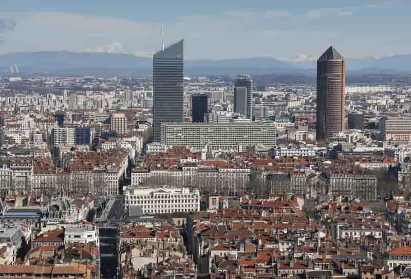Auvergne-rhone-alpes veut devenir un leader economique europeen
