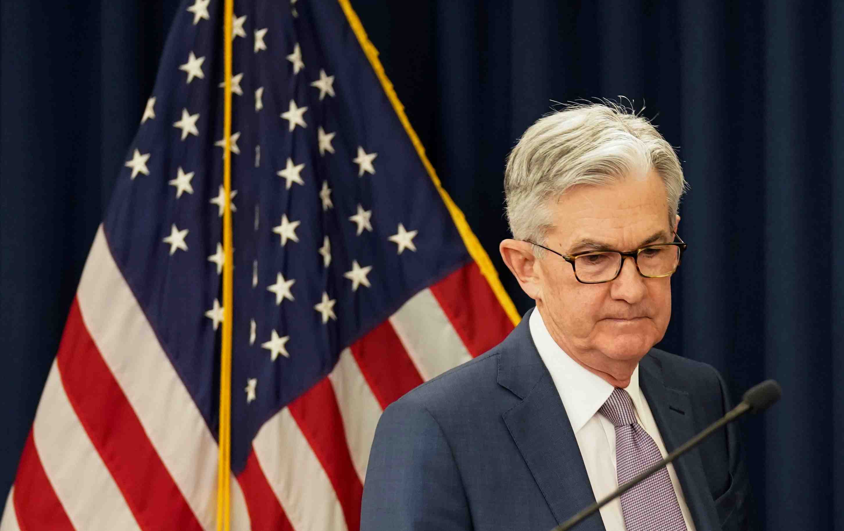 Usa: la fed craint des "fragilites persistantes" apres la crise