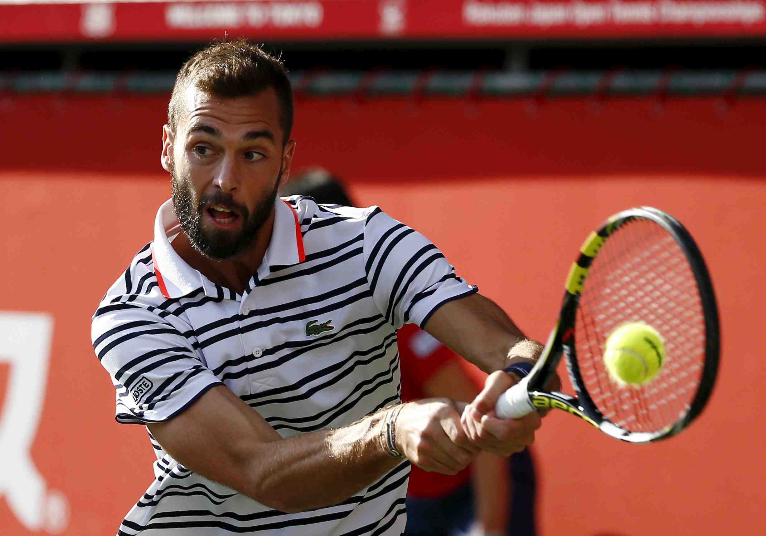 Paire rejoint simon en quart