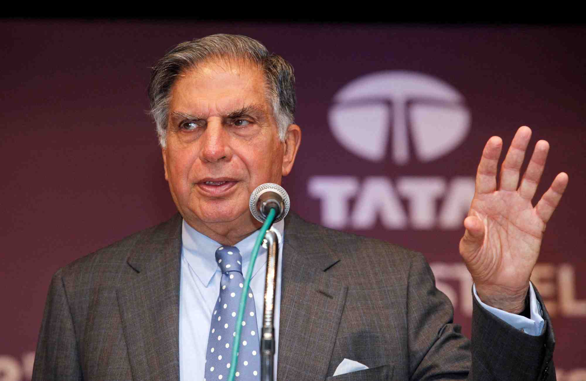 Photo d'archives: ratan tata, president du groupe tata