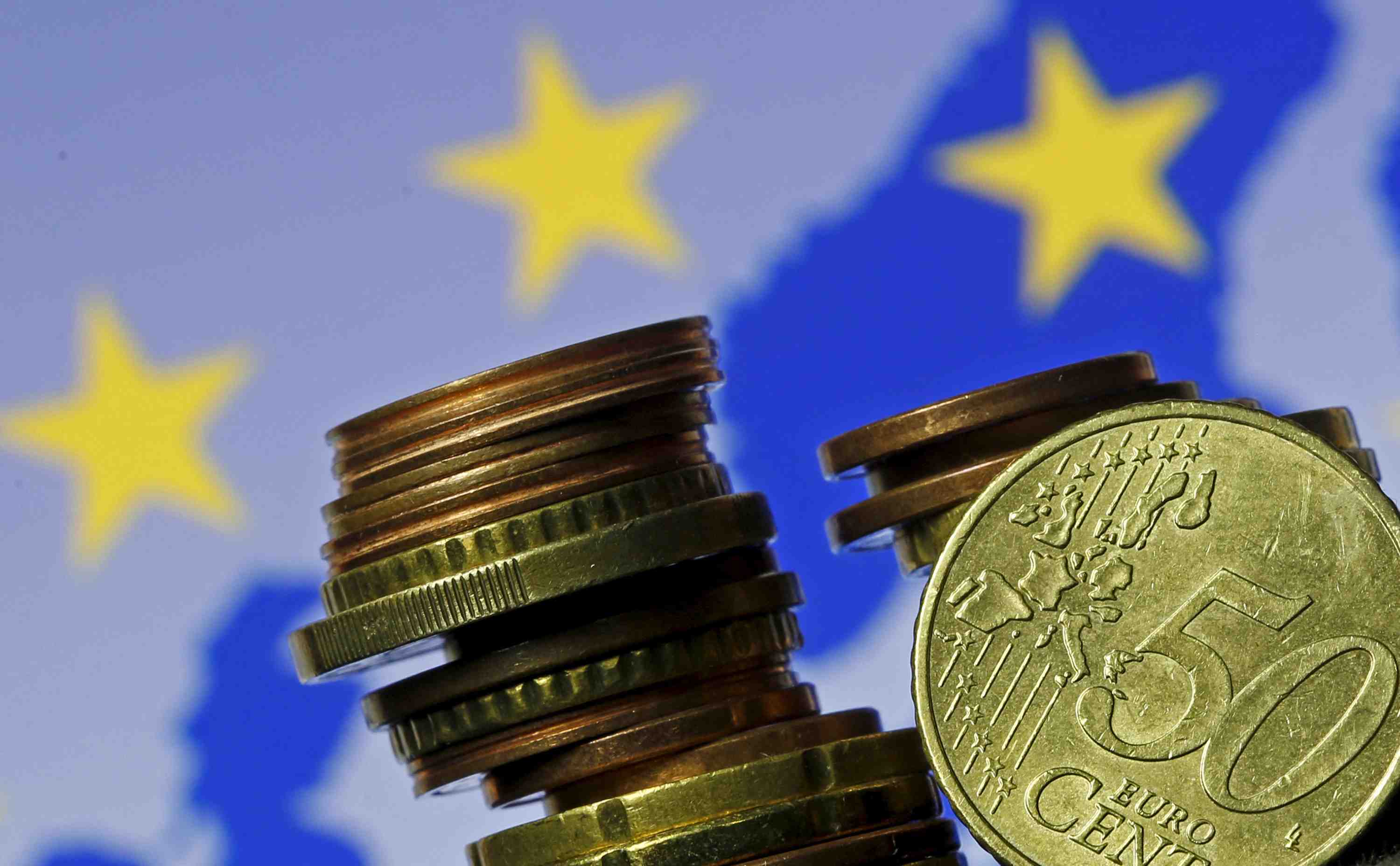 Baisse de l'encours de dette a rendement negatif en zone euro, selon tradeweb