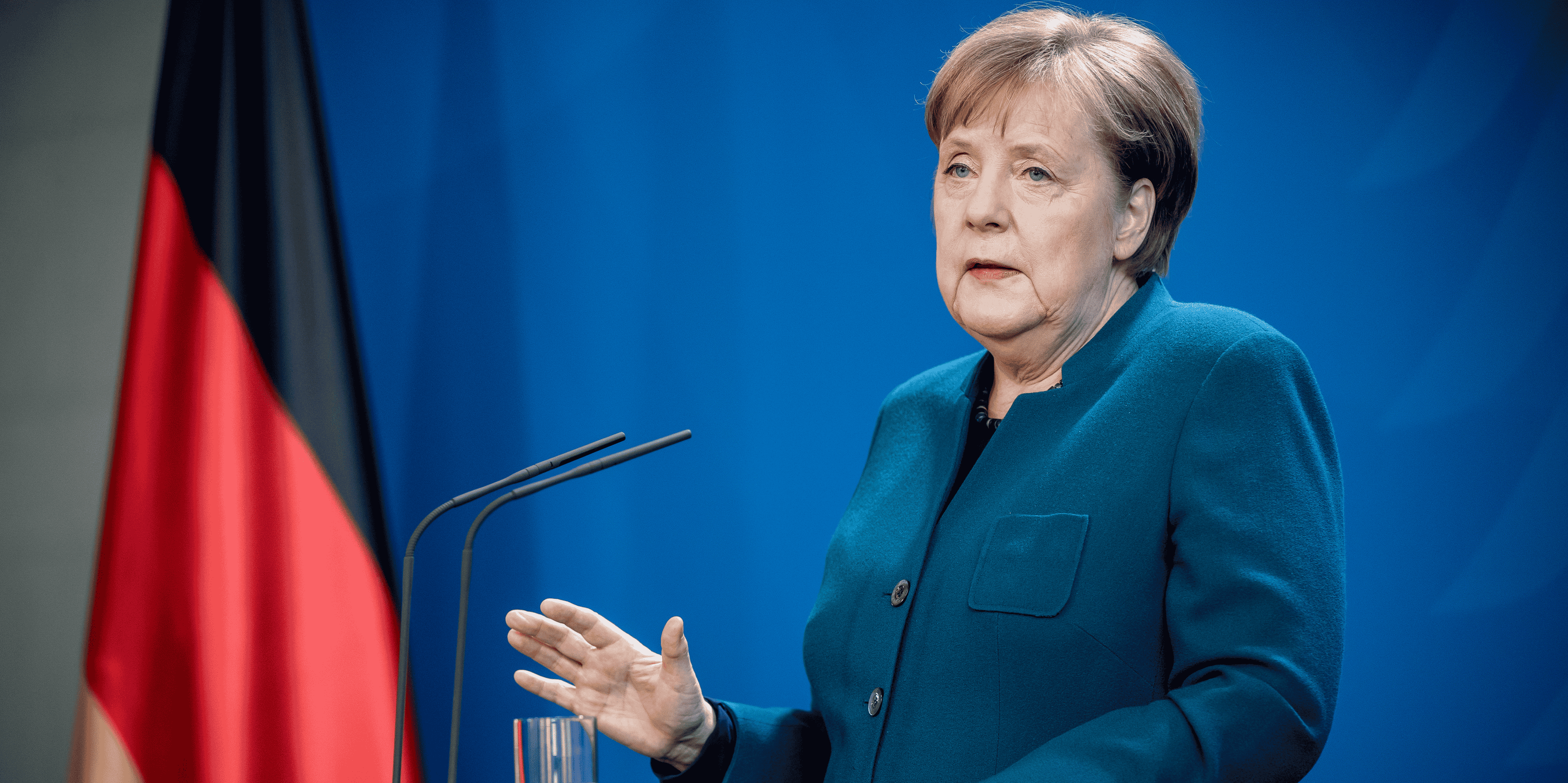 Reunion de crise entre les constructeurs automobiles et merkel