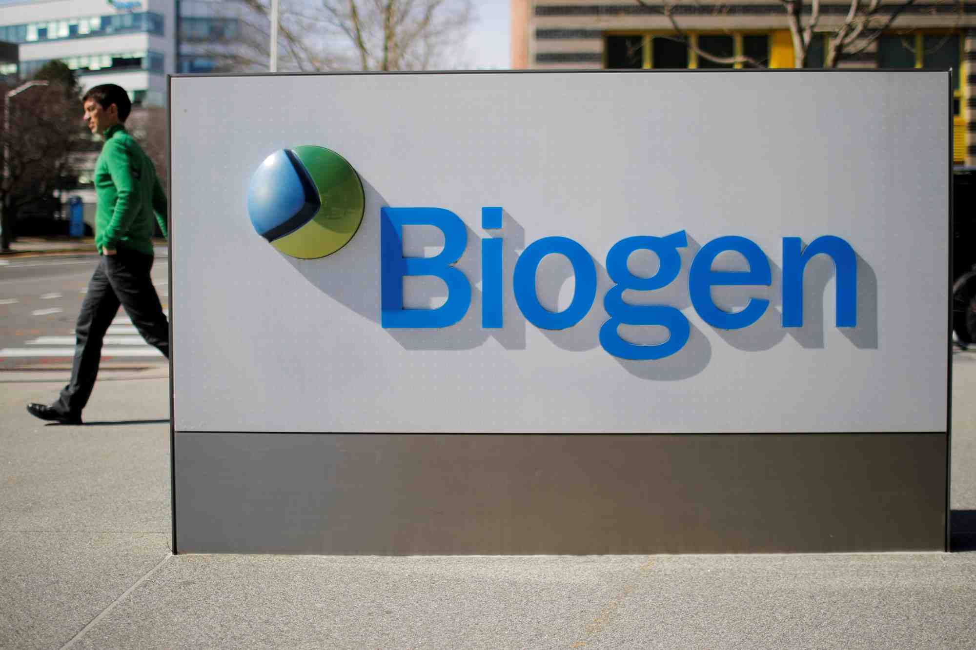 Usa: le titre biogen chute de 30% apres le rejet de son traitement contre alzheimer par un panel d'experts