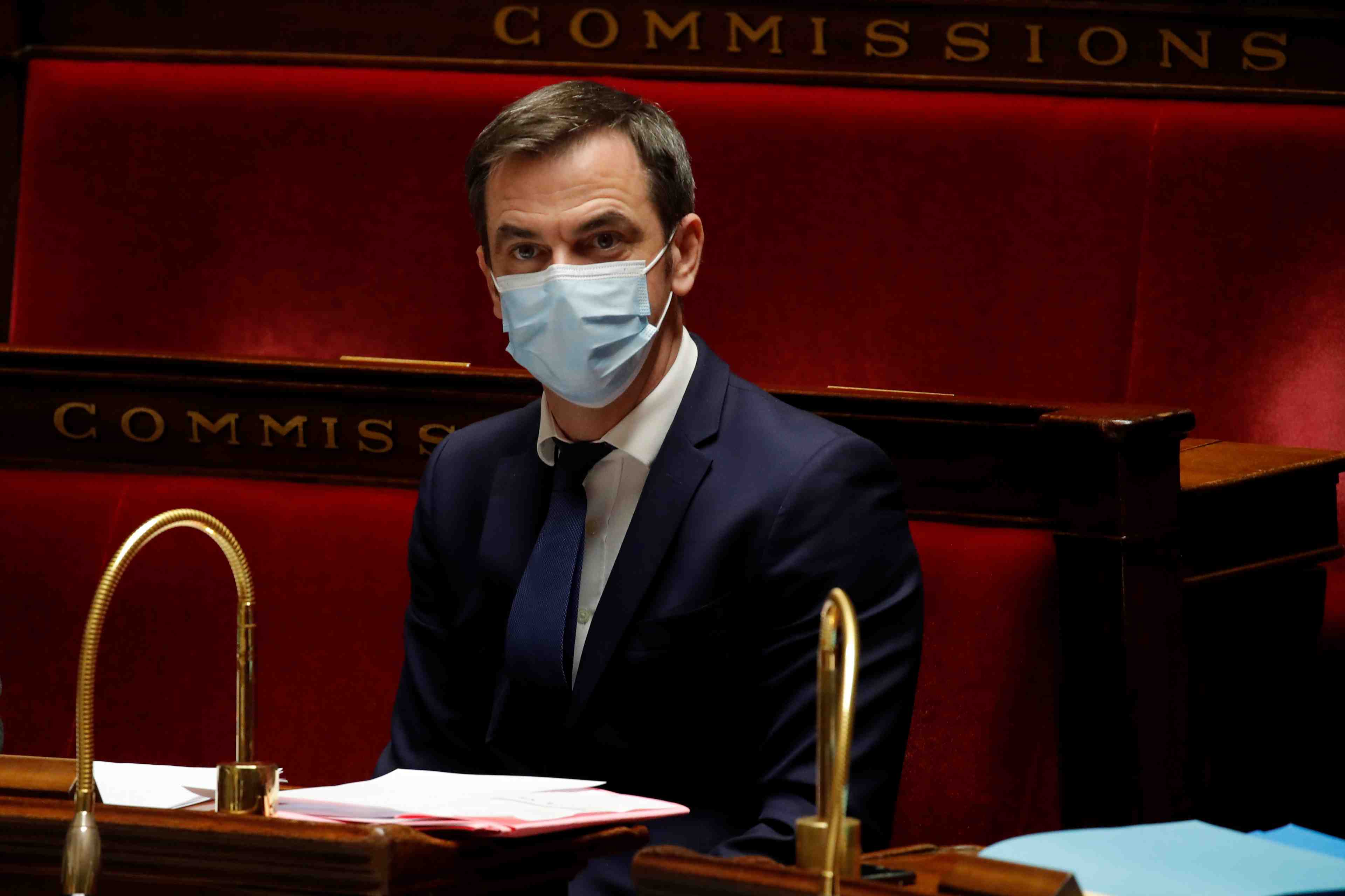 Coronavirus: le nouveau variant circule potentiellement en france, dit veran