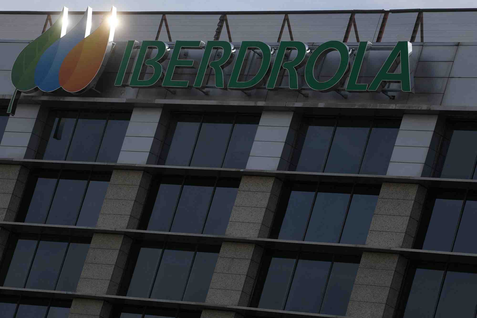 France: l'espagnol iberdrola resilie des milliers de contrats d'electricite
