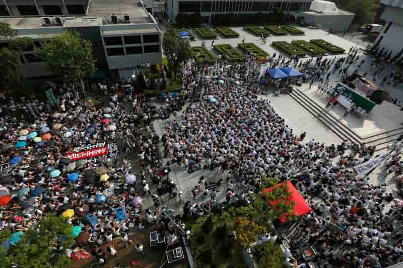 Les étudiants démocrates de Hong Kong boycottent les cours
