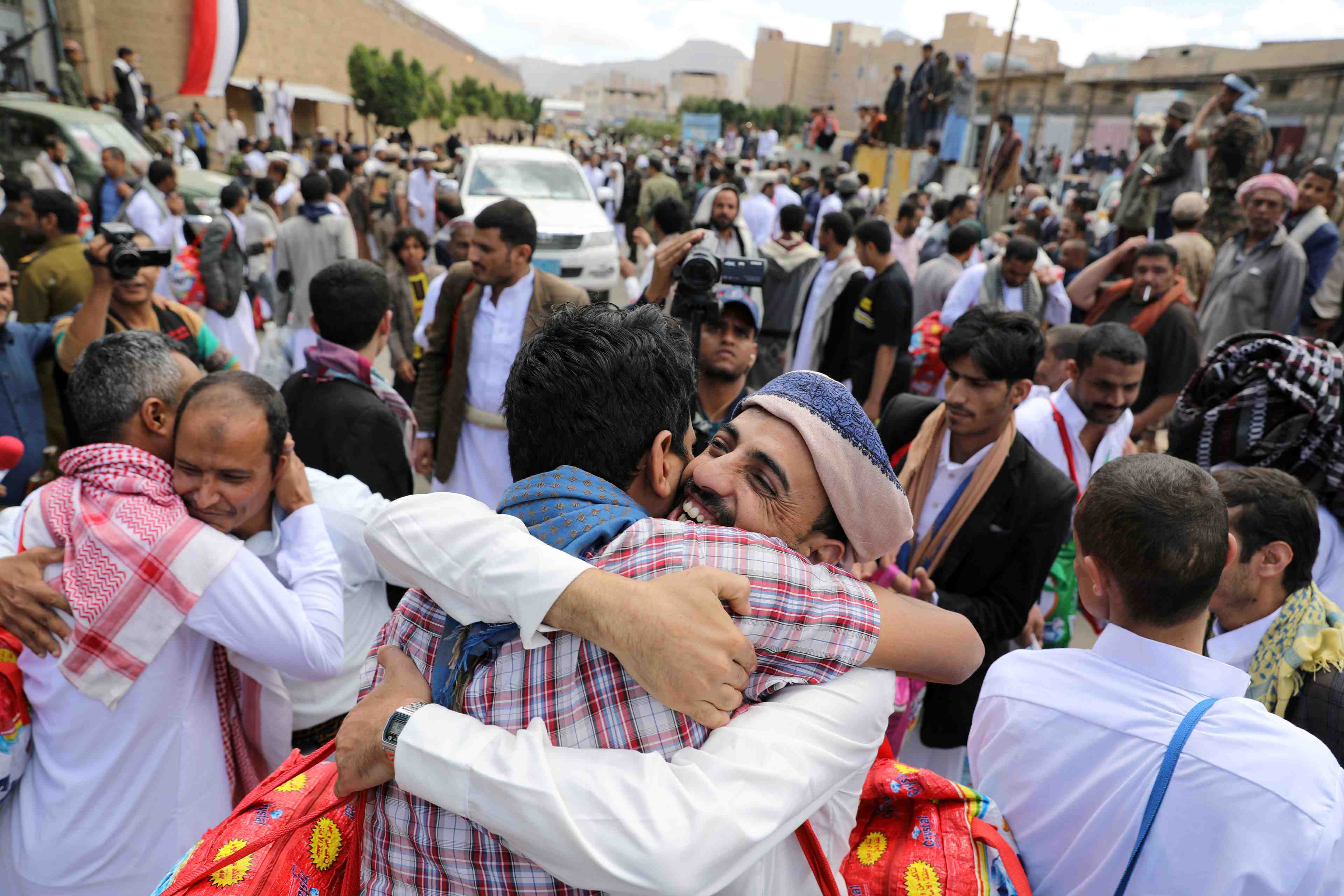 Yemen: les houthis liberent plusieurs centaines de prisonniers