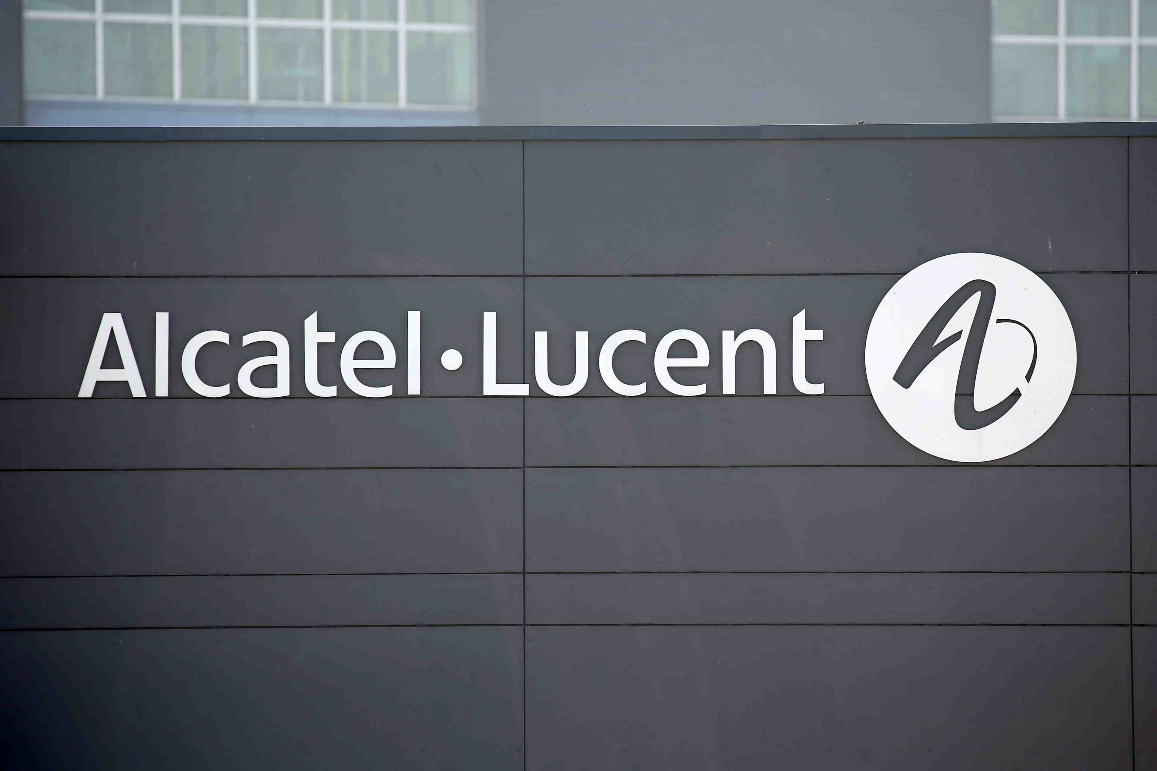 Bercy demande a nokia de revoir son plan de suppression de postes