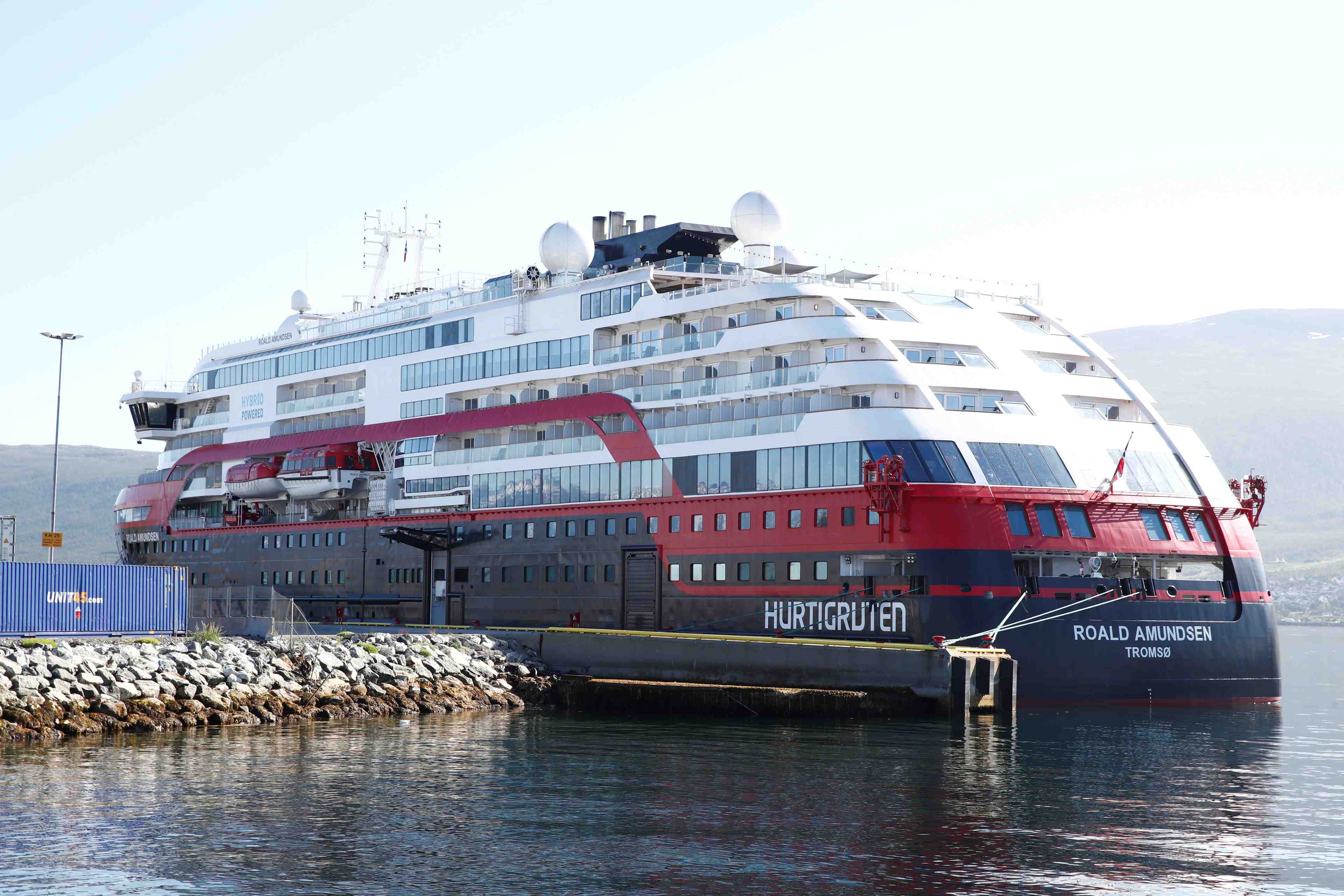 Coronavirus: la norvege interdit le debarquement des passagers de croisiere