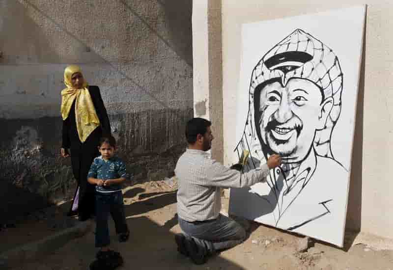 Un expert suisse doute des conclusions françaises sur Arafat