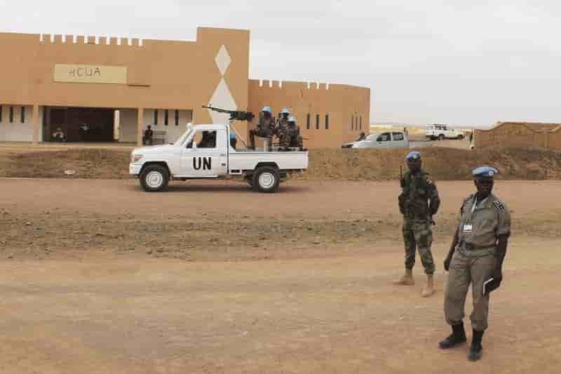 Trois casques bleus blesses au mali par l'explosion d'une mine