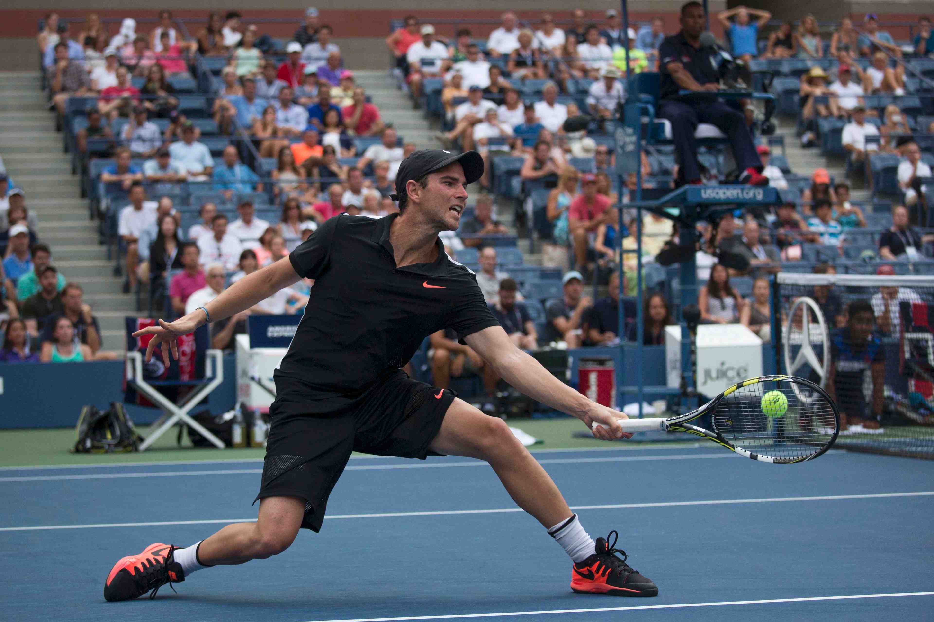 Mannarino qualifie pour les quarts de finale