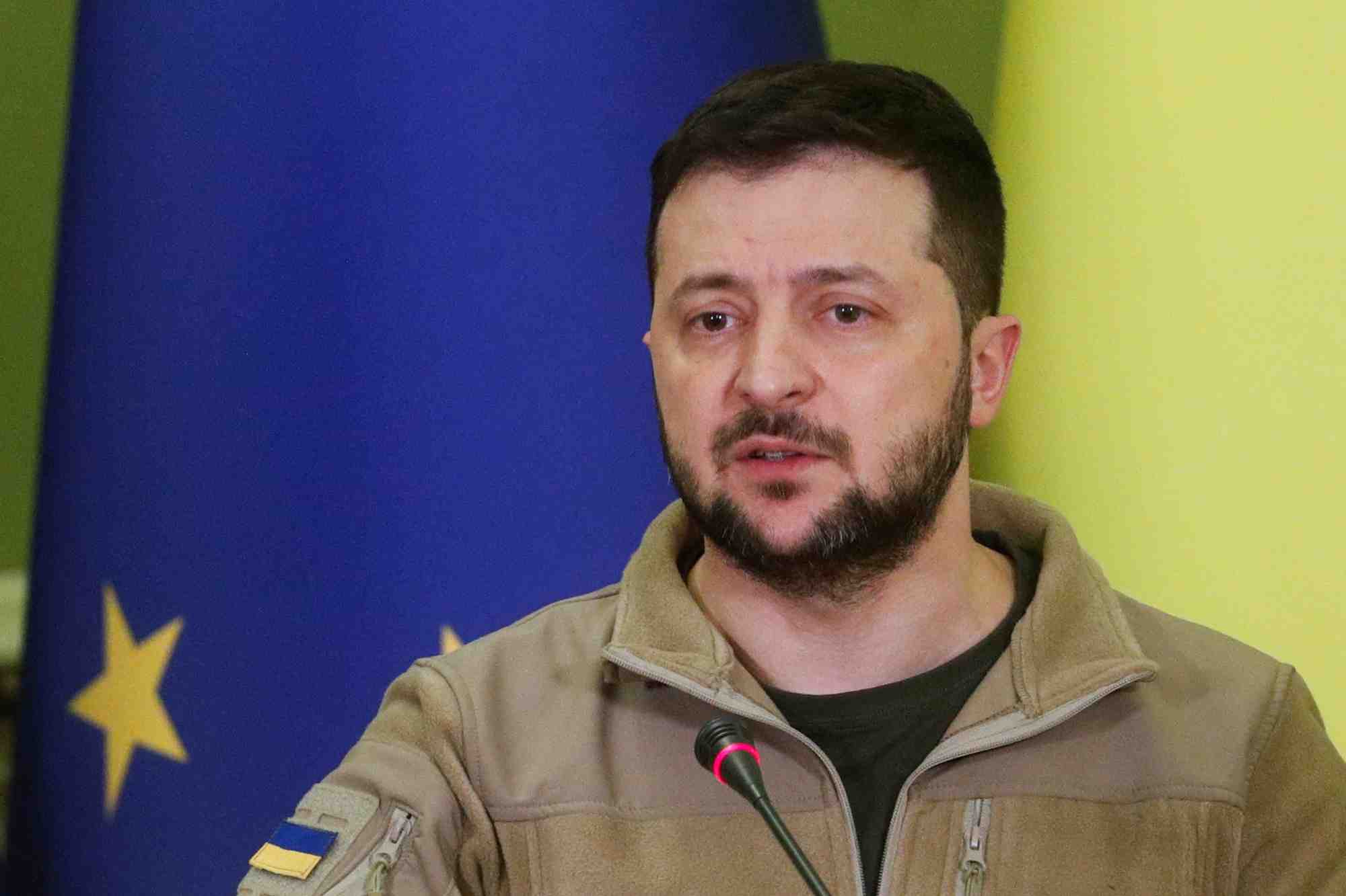 L'ukraine a besoin de 7 milliards de dollars par mois pour compenser l'invasion russe, dit zelensky