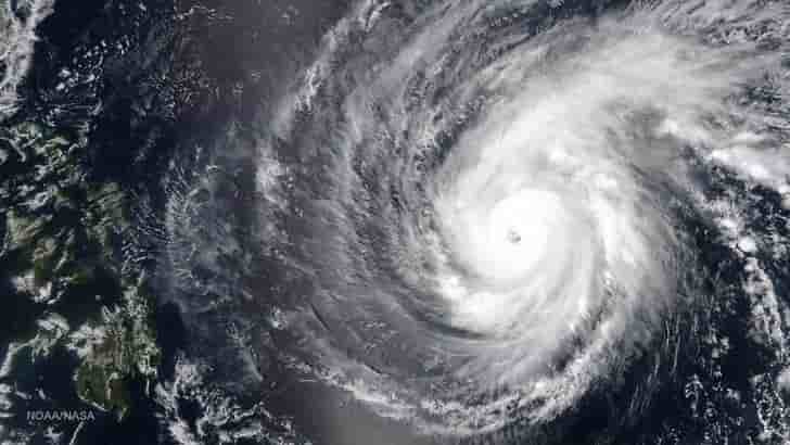 Les philippines en alerte a l'approche du typhon maysak