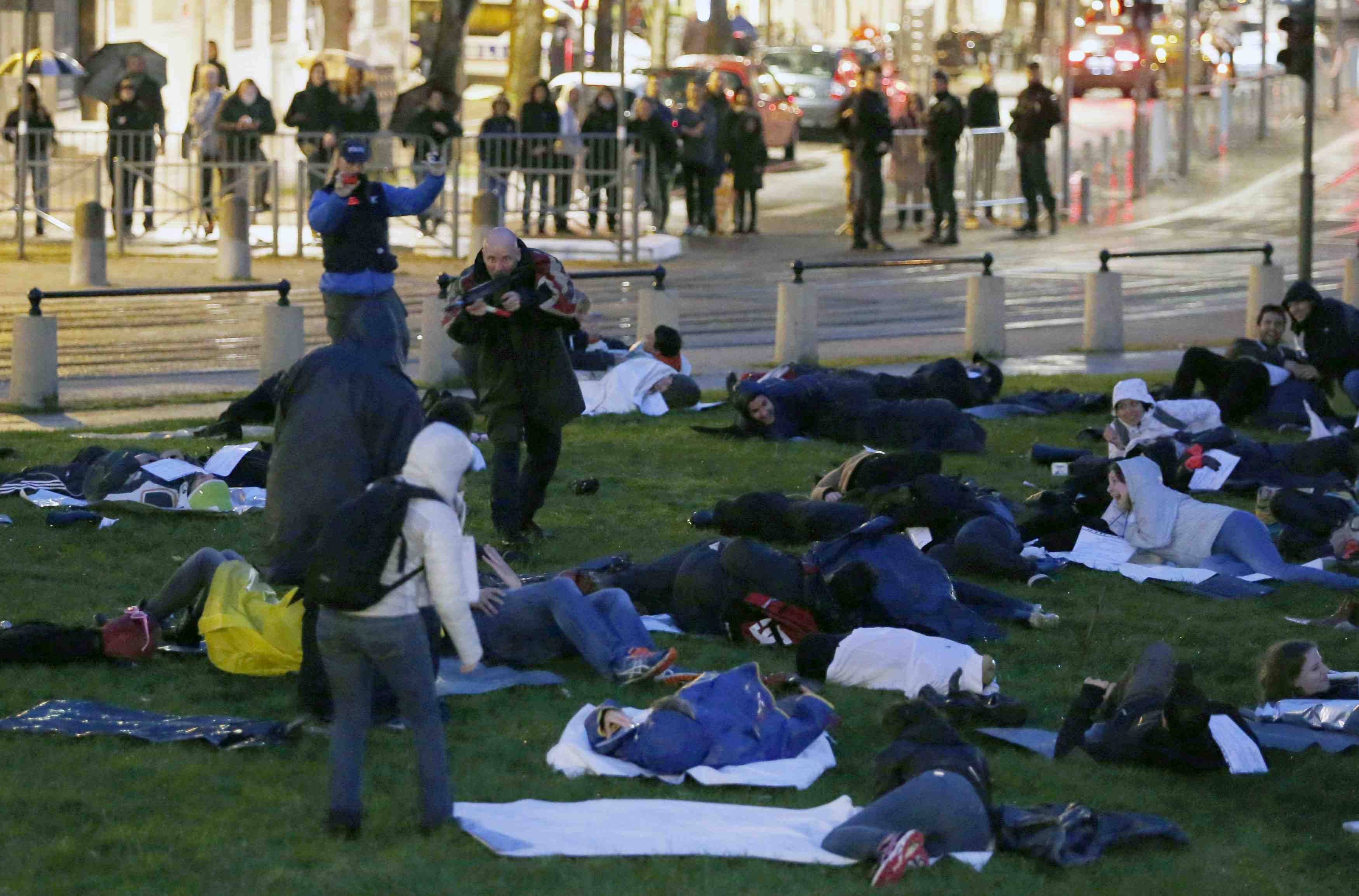 Simulation d'attentat dans une fan zone de l'euro 2016 a bordeaux 