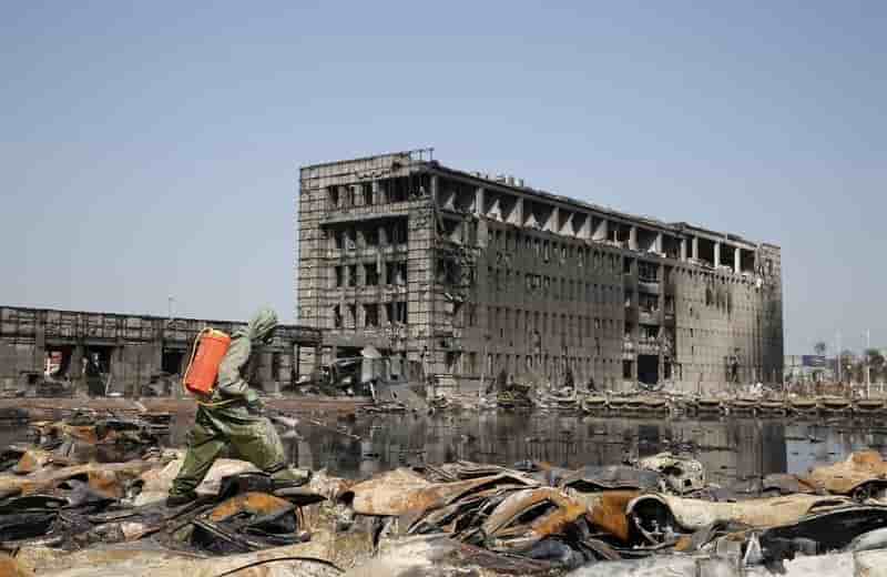 Un monument a la memoire des victimes de l'accident de tianjin
