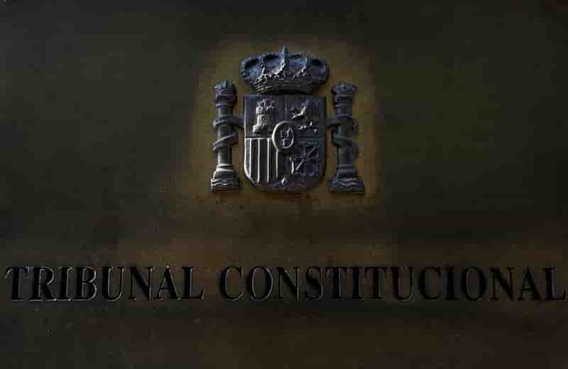 La cour constitutionnelle espagnole suspend la session du parlement catalan