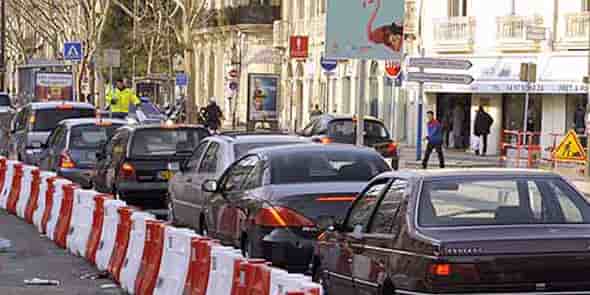 La Métropole de Montpellier consent quelques assouplissements des règles de la zone à faibles émissions, mais annonce renoncer à l'interdiction des véhicules diesel en 2028, comme elle l'avait initialement prévu.