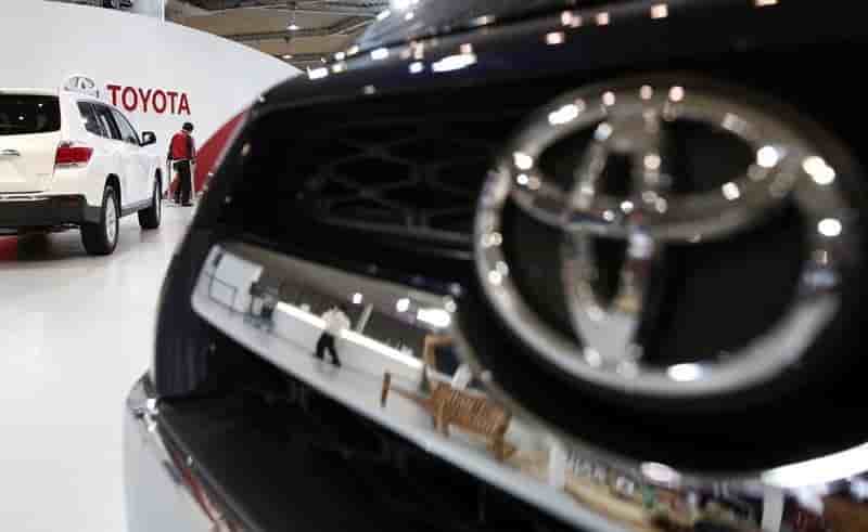Toyota va racheter pour 360 milliards de yens d'actions