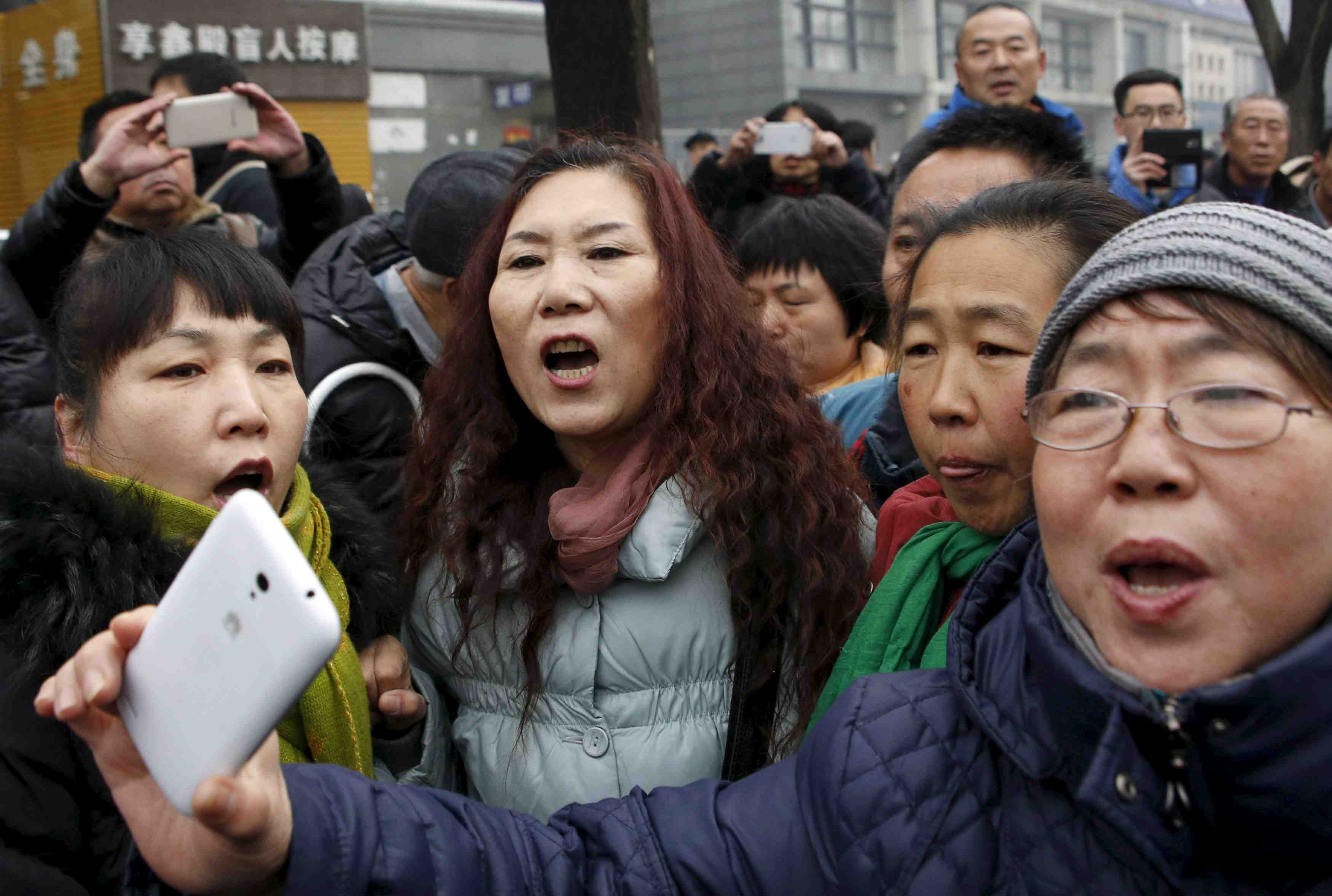 Le proces du dissident chinois pu zhiqiang s'ouvre a pekin
