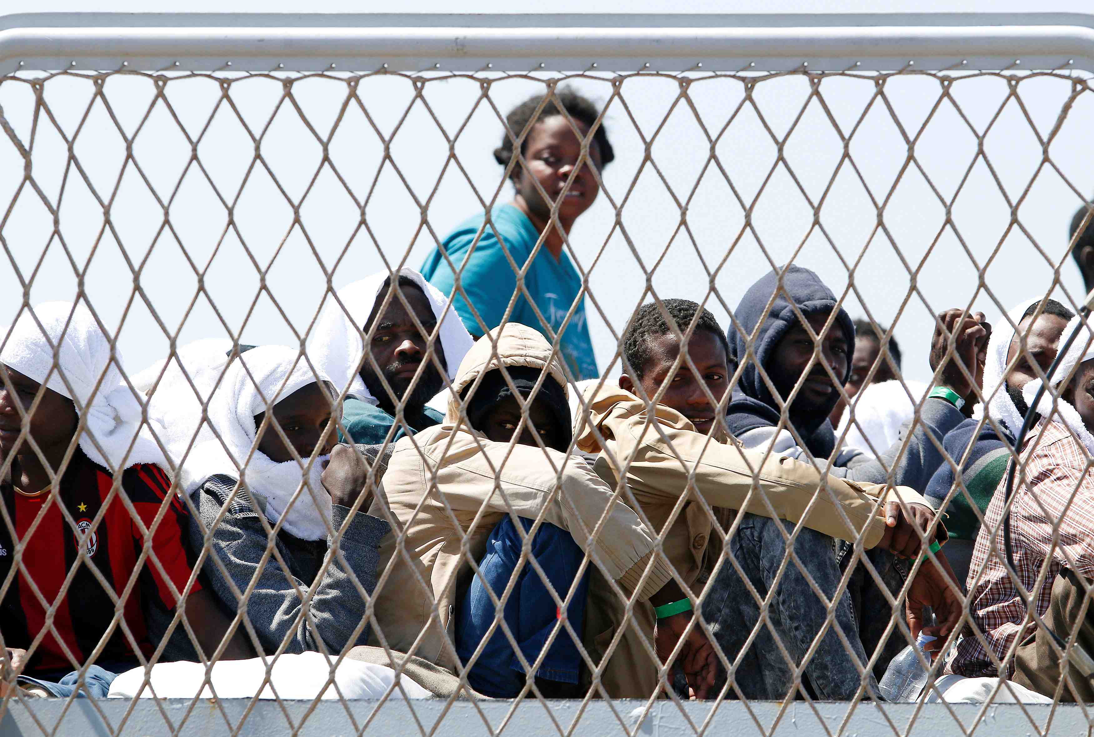 Des migrants bloques en italie bientot transferes en allemagne
