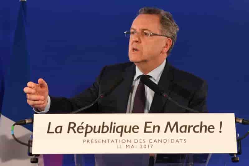 Ferrand, le soutien de la premiere heure aux territoires