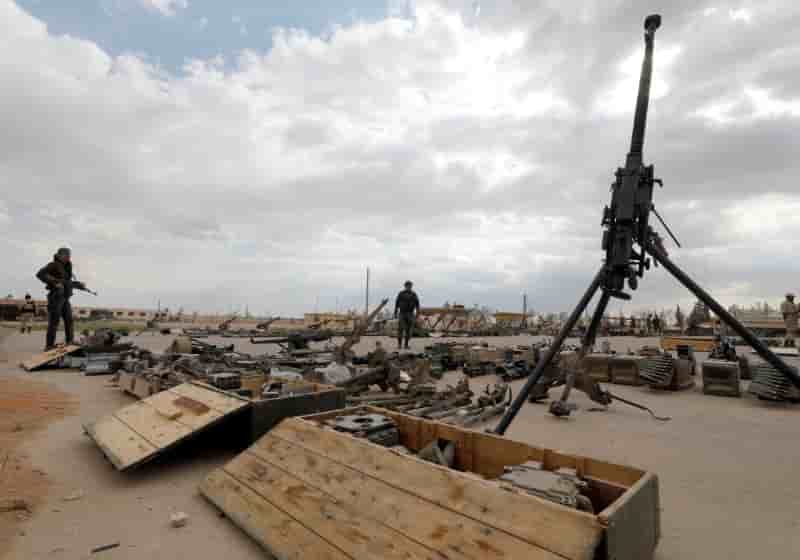 Syrie/armes: le france gele les avoirs de 3 personnes et 9 entreprises