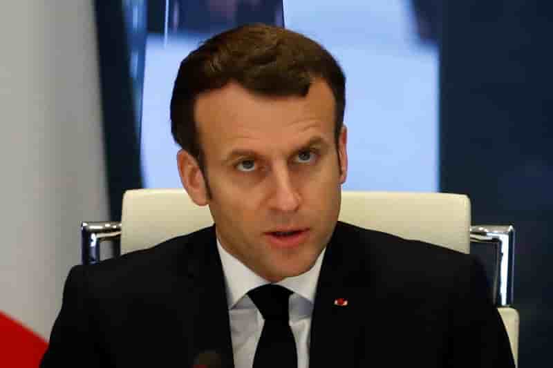 Macron gagne 11 points dans le barometre mensuel ifop, selon le journal du dimanche