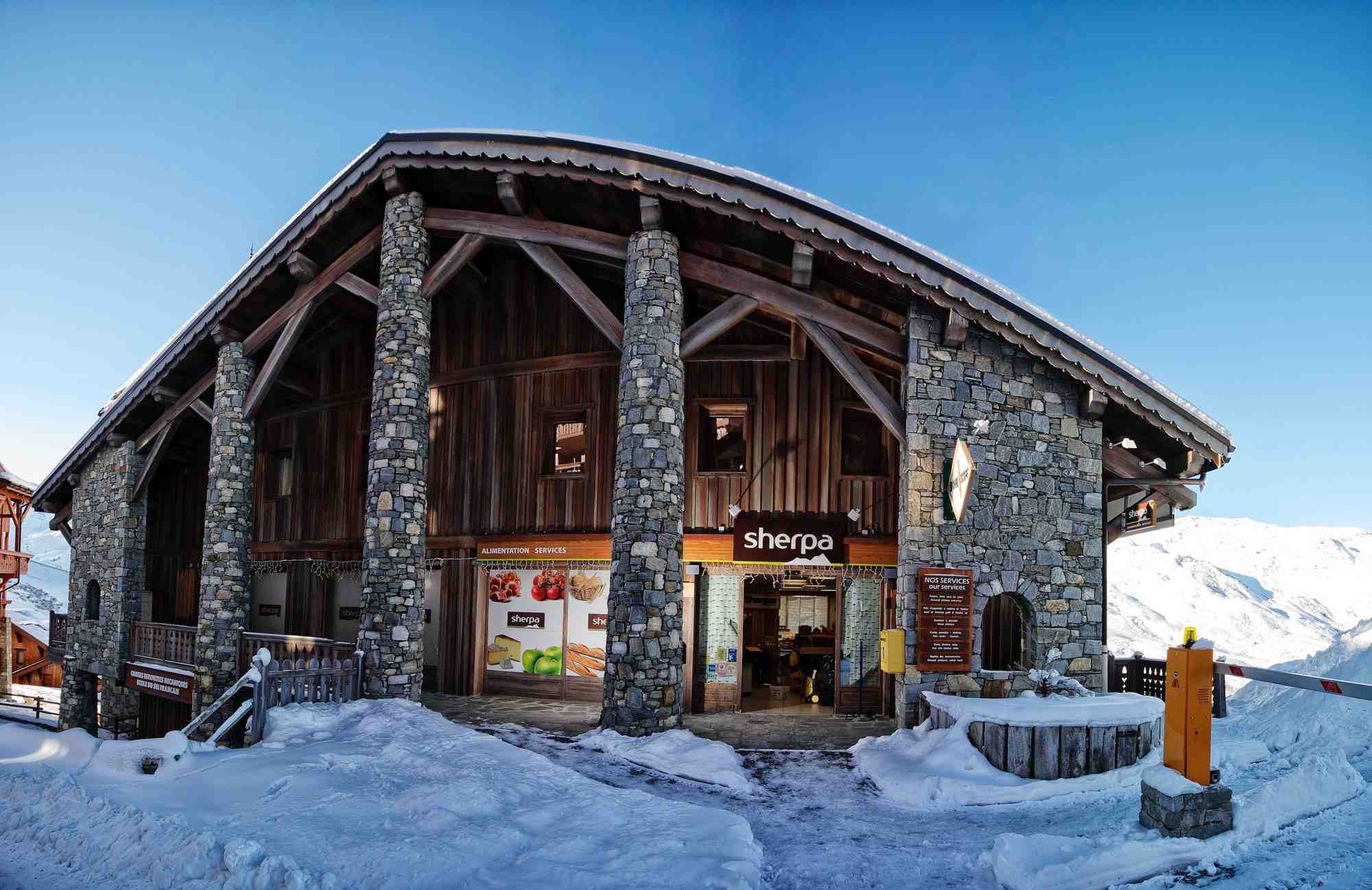 Sherpa Supermarché Stations