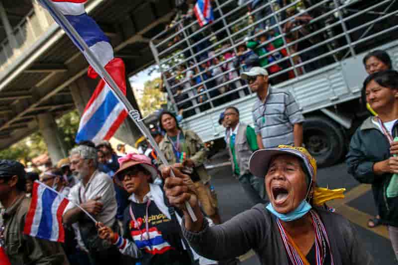 L'opposition manifeste mais peine à mobiliser en Thaïlande