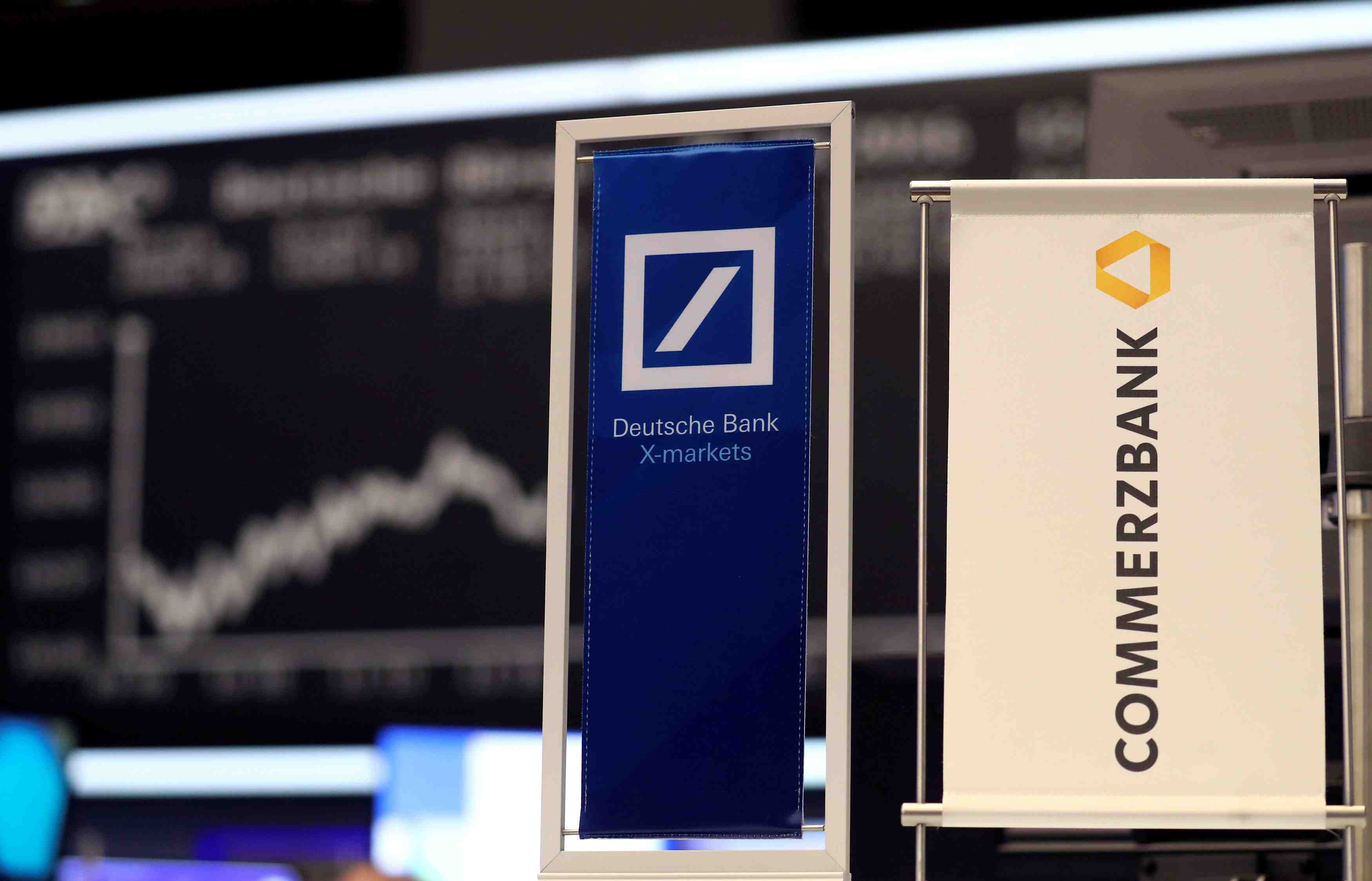 La bce exigera une levee de fonds de deutsche bank avant toute fusion