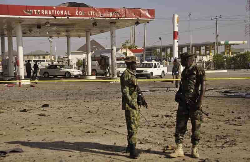 Un responsable nigerian denonce les "laches" dans l'armee
