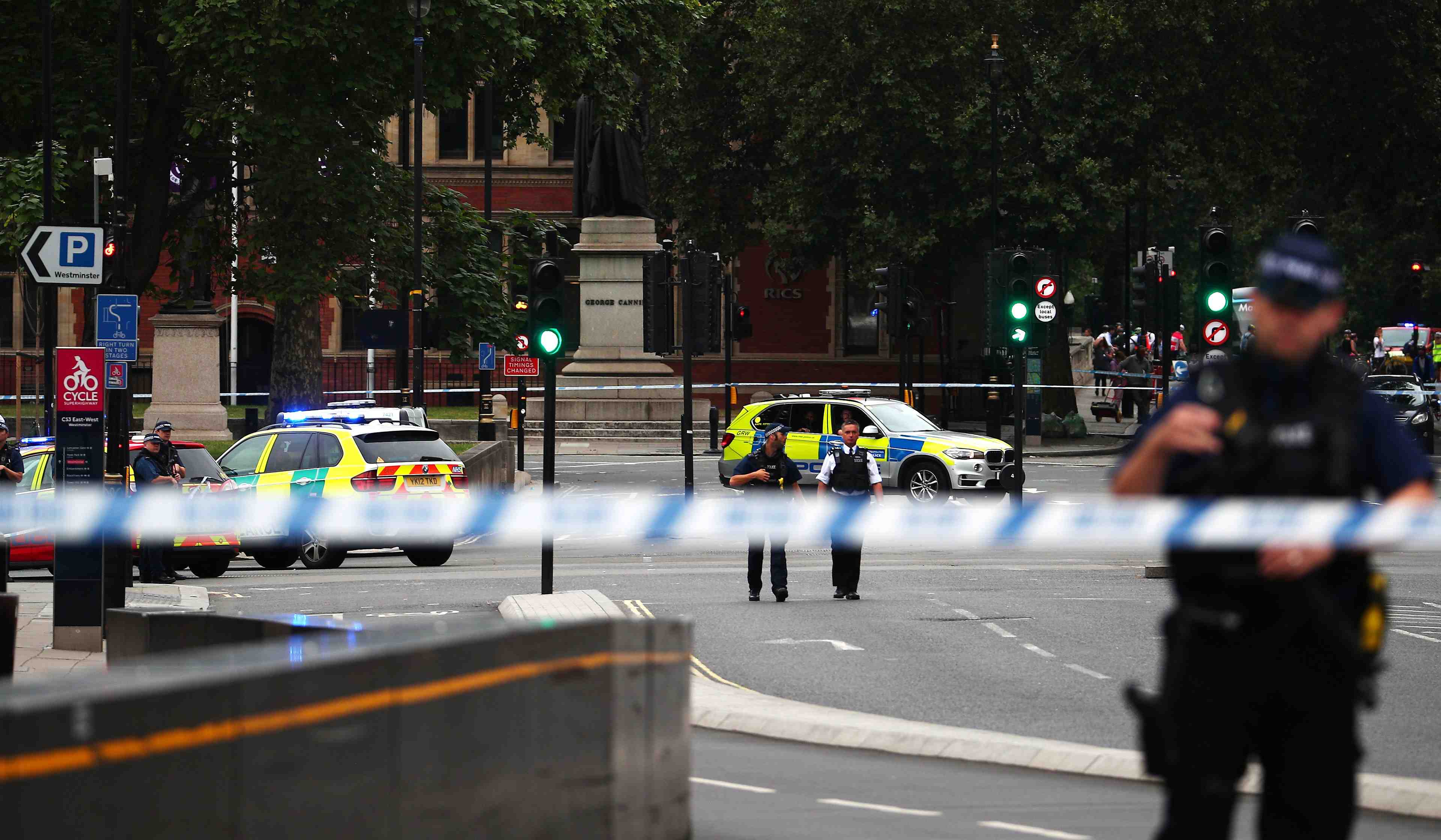 Aucun passant mortellement blesse dans l'accident a londres