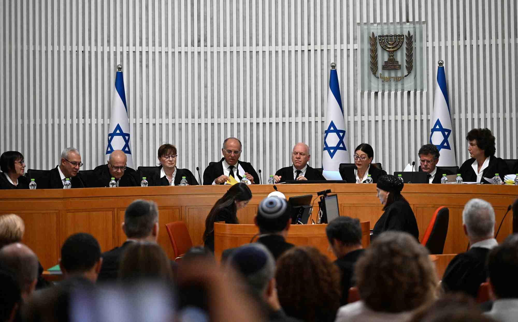 La cour supreme d'israel examine les recours contre la reforme judiciaire