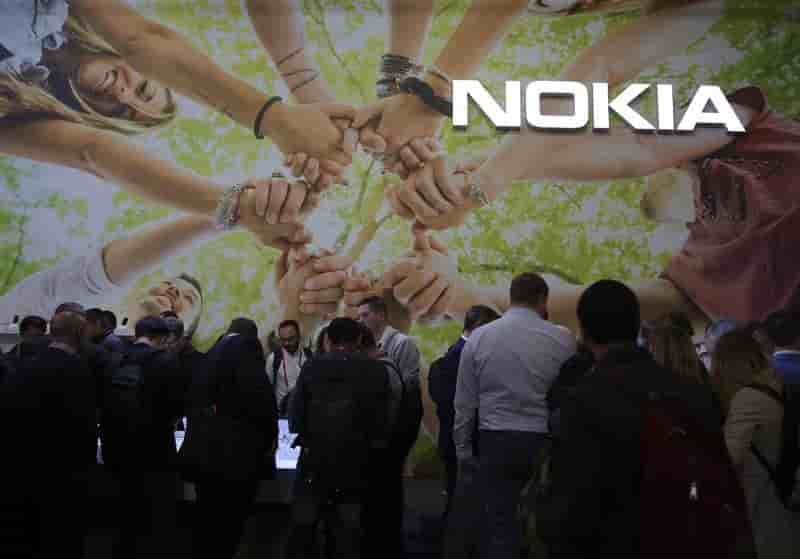 Nokia: hausse des resultats au 3e trimestre, repli de l'activite reseaux