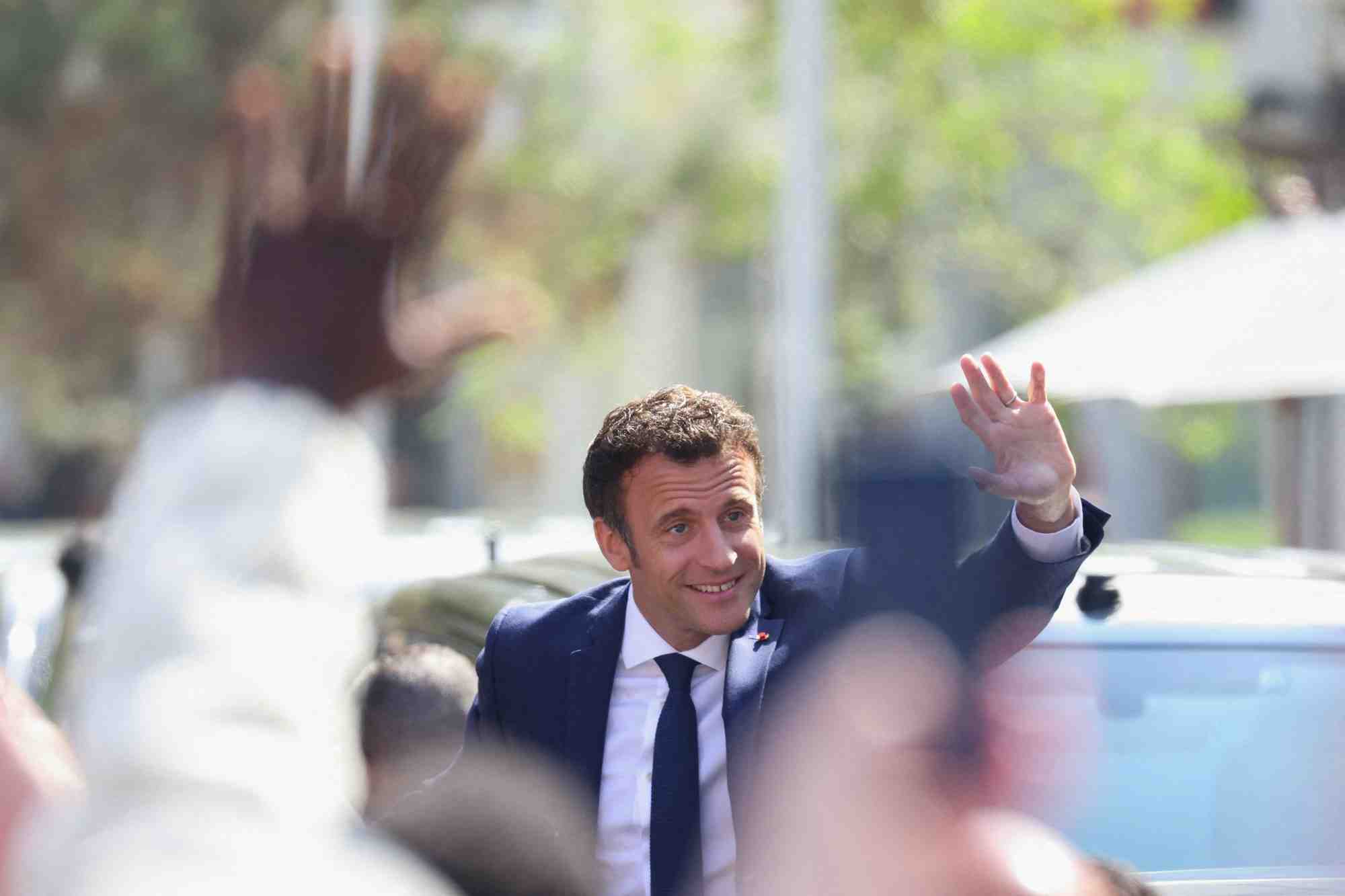 "scenario cauchemar evite": reactions des marches a la victoire de macron